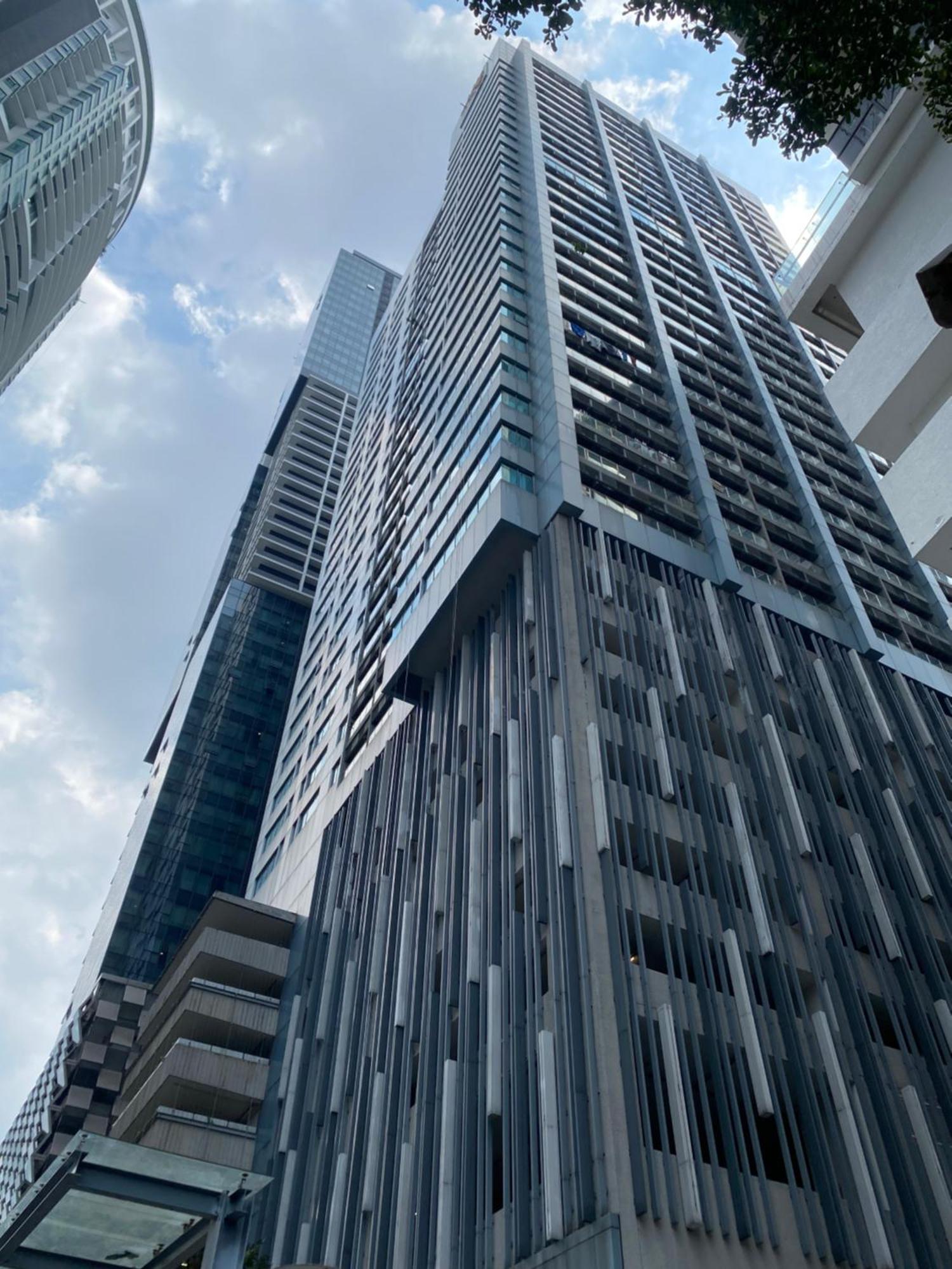 Mercu Summer Suites Klcc By Minutepointhome Kuala Lumpur Exterior photo